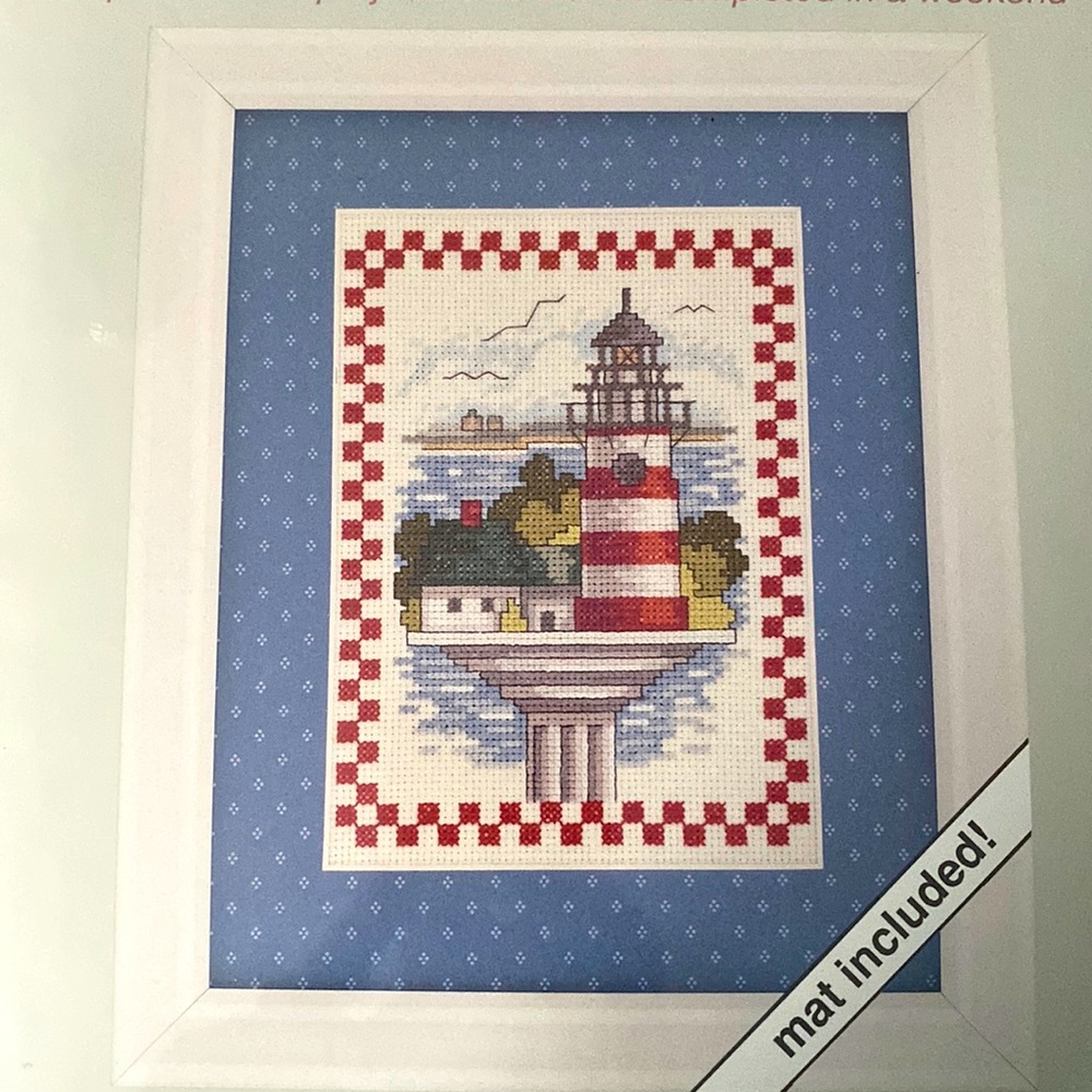 Weekenders Counted Cross Stitch Kit Seaside Birdhouse New in Package